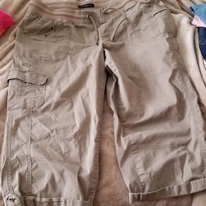 Maurice's pull on khaki